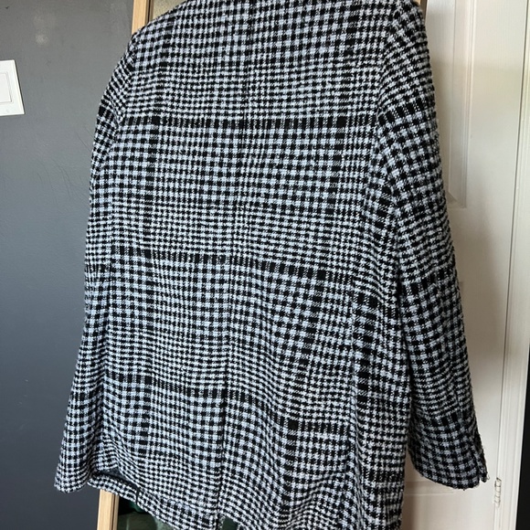 Old Navy Oversized Menswear-Inspired Blazer – Size S - Picture 4 of 4